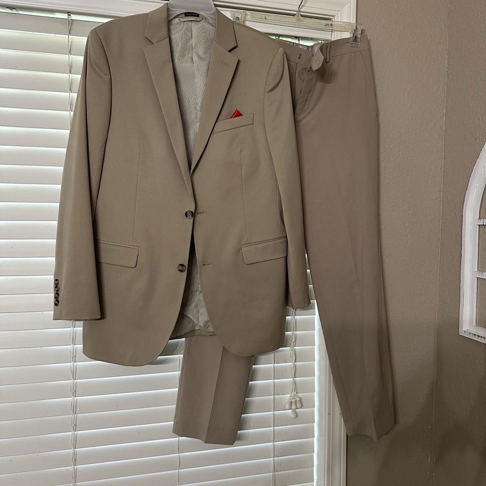 Men's Beige Suit with Red Pocket Square
